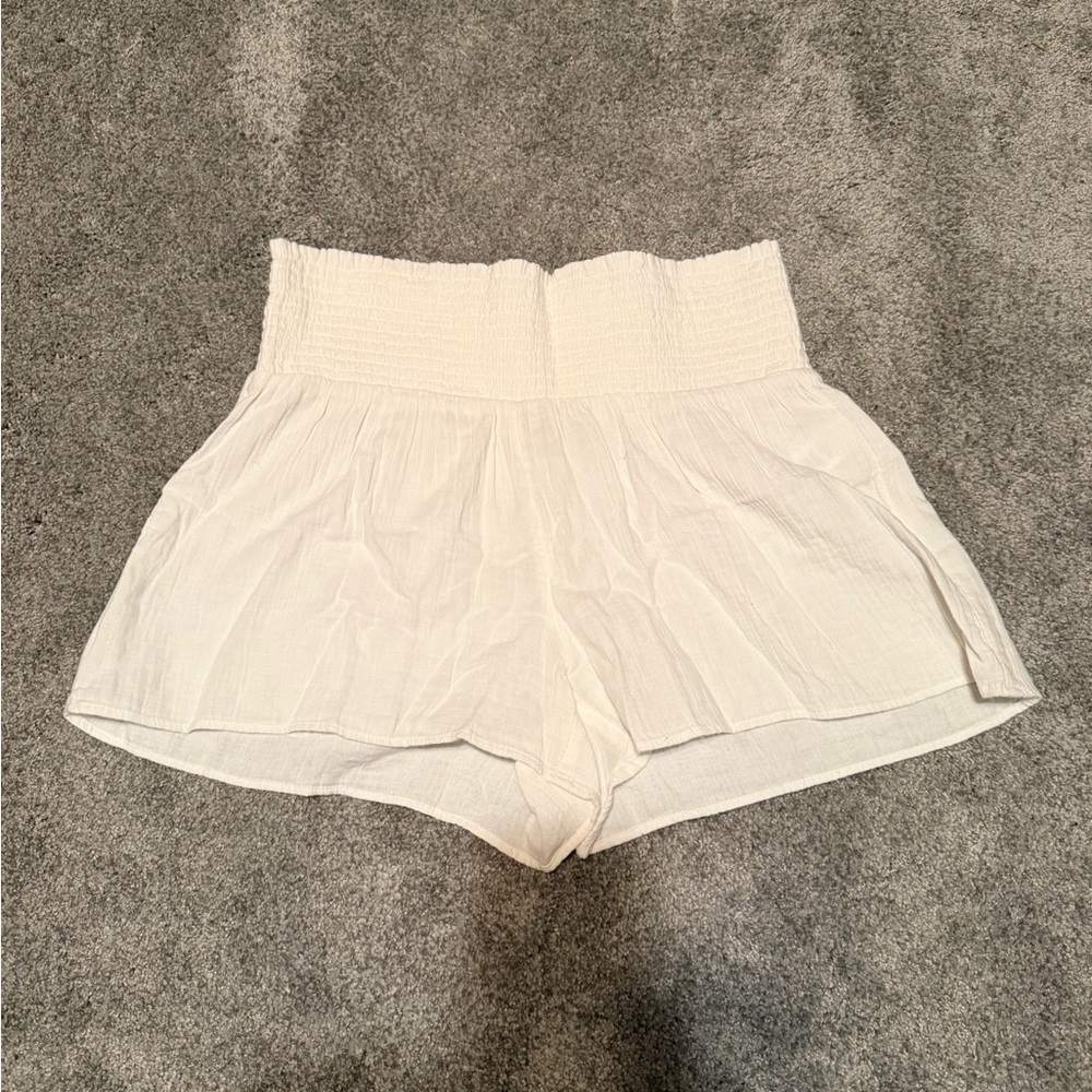 Vineyard Vines High Waist Cream/White Women’s Shorts